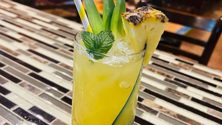 Pineapple Mojito